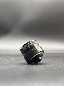 16mm 1:1.6 - Picture 1 of 6