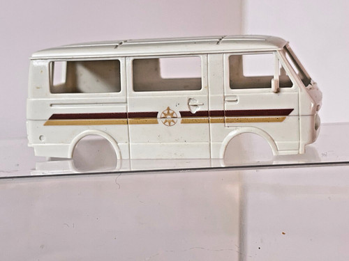 Foto 1 di 6