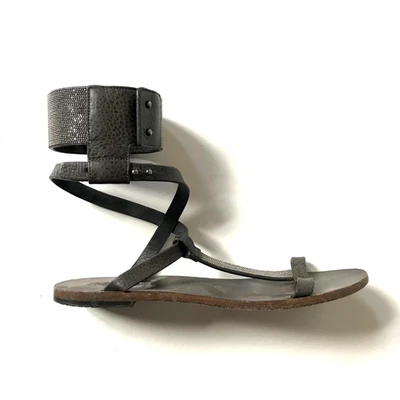 Sandalias planas Brunello Cucinelli Monili con puño al tobillo para mujer 38 8 cuero marrón Foto 1 de 4