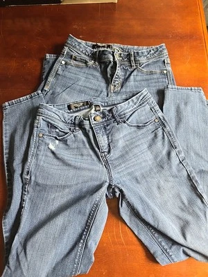 Pantalones de mezclilla Simply Vera Wang talla 4 ajustados para mujer lavado medio lote de 2 Foto 1 de 4