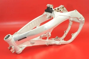 2002 02 Honda CR125 CR125R CR 125 Main Frame Chassis Cradle 50100-KZ4-J40 - Picture 1 of 11