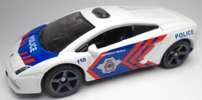 2019 MATCHBOX LAMBORGHINI GALLARDO LP 560-4 POLIZIA #110 WHITE 2 5/8" POLICE CAR - Image 1 of 4
