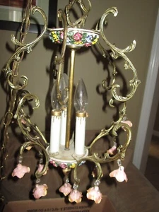 FABULOUS💕3 Lamp Porcelain Capodimonte Hanging SWAG Light w/Tole Flowers🌸 - Picture 1 of 8