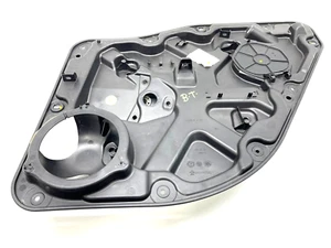 2014-2022 DODGE DURANGO REAR PASSENGER SIDE DOOR INTERNALS BLACK 0489600AG OEM - Picture 1 of 7