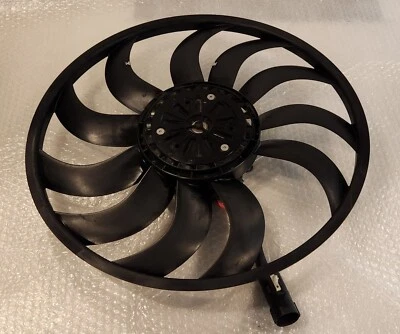 Conjunto de ventilador de radiador LR099669 para 2018 – 2019 Land Rover Range Rover Evoque... - Imagem 1 de 4