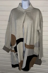 Marla Wynne Gr. Medium Strickjacke Pullover Knebelknopf Taschen Geo-Druck gebraucht, in einwandfreiem Zustand - Bild 1 von 13