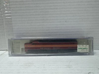Life-like n scale PA –1 diesel locomotive, southern Pacific daylight #6009 - Image 1 of 4