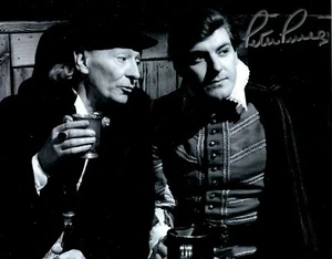 PETER PURVES come aneto Morton FIRMATO 8x10 fotografia DOCTOR WHO con certificato di autenticità - Foto 1 di 4