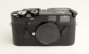 Leica Leitz M4 "Schwz Lackiert" Black Paint Camera w/Assembly L Seal 1969 Rare - Picture 1 of 18