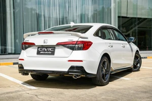 For Honda Civic 11 fe sedan 2021 2022  trunk spoiler wing diffuser painted JDM  - Picture 1 of 7