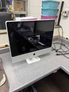 Apple iMac A1225 2008 24" Model # A1225, Serial # W88324PBZE4 - Picture 1 of 9