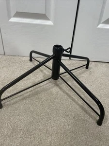 Small Christmas Tree Stand 1" Diameter - Picture 1 of 9
