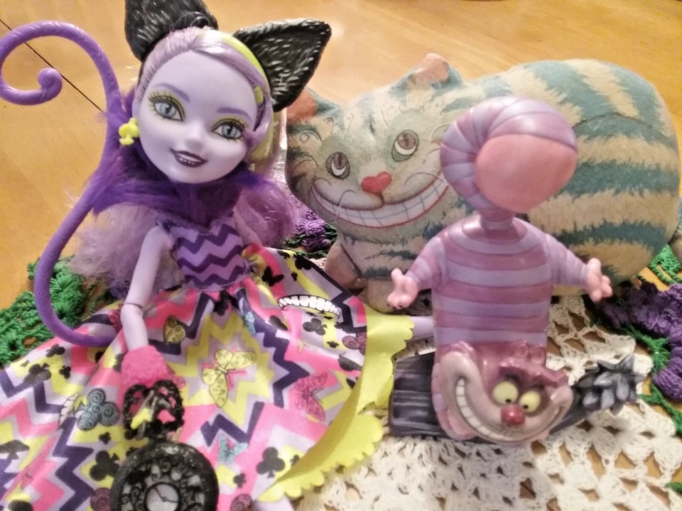SALE: Cheshire Cat Collection: Kitty Cheshire, Disney, & Vintage NY (Wonderland) - Image 1 of 4