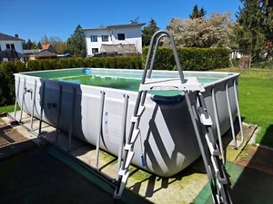 Pool Bestway mit Sandfilteranlage, Leiter,Solarheizung siehe Fotos - Bild 1 von 4