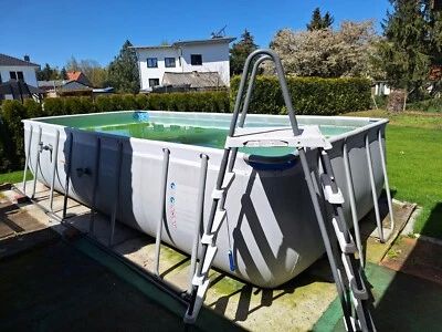 Pool Bestway mit Sandfilteranlage,  Leiter,Solarheizung siehe Fotos  - Bild 1 von 4