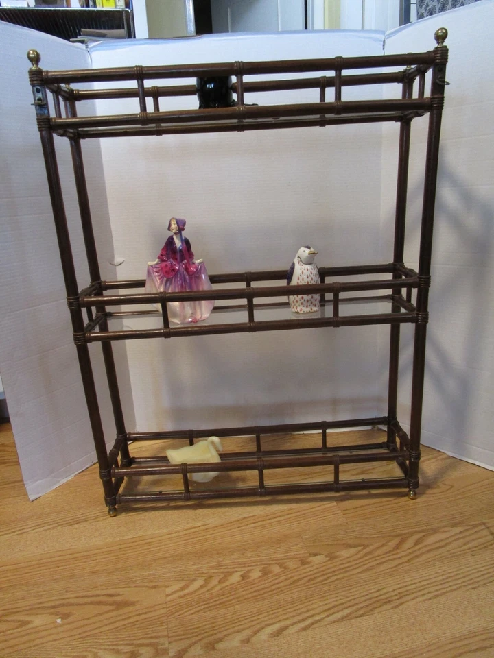 Antiguo estante de 3 niveles de madera de caoba montado en la pared tallada como bambú 32,50" T Foto 1 de 4