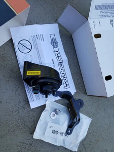 Genuine (REAL) Harley Touring Softail Dyna etc Loud Horn Kit - Picture 1 of 5