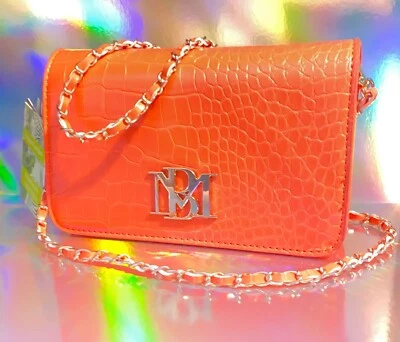 NUEVO BOLSO BANDOLERA BADGLEY MISCHKA NARANJA PRECIO DE VENTA SUGERIDO POR EL FABRICANTE $99 Foto 1 de 4