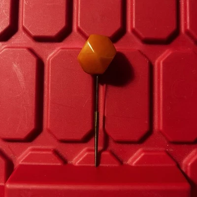 Orange Plastic Ball Womens Hat Pin Pre Owned Fashion Accessory Vintage 1950s - Image 1 of 4