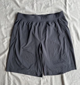 Lululemon Shorts Mens XL Black Elastic Waist Stretch Gym Activewear 11" Inseam - Picture 1 of 11