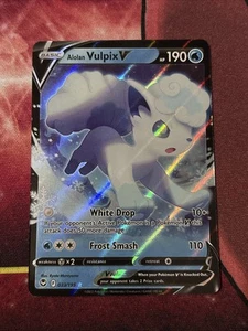 Alolan Vulpix V 033/195 Swsh12: Sword & Shield - Silver Tempest Holo - Bild 1 von 3