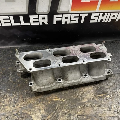 Hyundai Genesis 2013-2016 cupé 3,8 V6 OEM colector de admisión inferior usado Foto 1 de 4