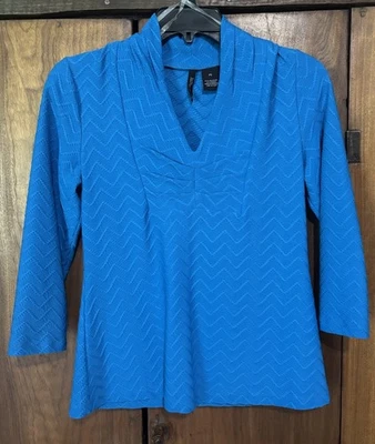 Blusa para mujer New Directions azul manga 3/4 cuello en V Chevron detalle fruncido PS  Foto 1 de 4