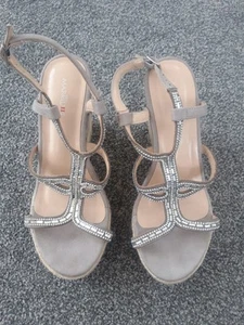 Marquiiz Ladies Grey Suede Sparkle Wedges Size 4 Worn Twice Good Condition - Picture 1 of 6