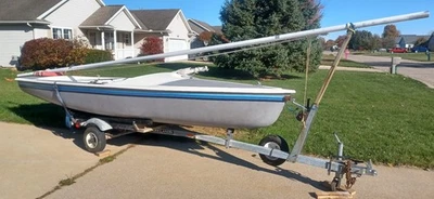 1983 Bomardier 15.8' Sailboat - Free Trailer - Michigan - Image 1 of 4