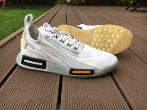 adidas NMD_R1 x NASA SPECTOO Weiß Größe: EUR 47 1/3 - 30,5 cm Top Zustand - Bild 1 von 8