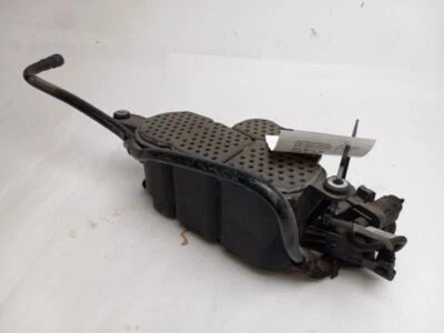 КАНИСТРА С ПАРАМИ ТОПЛИВА подходит для Audi A4 2010 - Изображение 1 из 4