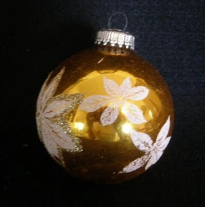 ADORNO DE VIDRIO DE MICA ESTAMPADO EN ORO DE COLECCIÓN ~ POINSETTIAS ~ MÁS GRANDE ~ ALEMANIA OCCIDENTAL - Imagen 1 de 3