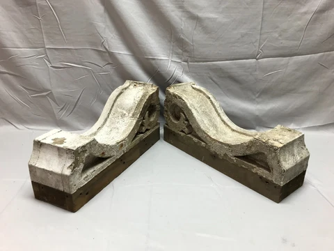 Antique VTG Pair Thick Corbels Wood Shabby Victorian Architectural Chic 878-23B Cover