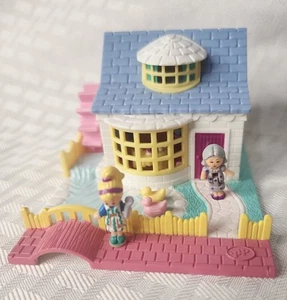 Vintage Polly Pocket 1994 Grandma's Cottage Bluebird Toys Grandma & Girl Figures - Picture 1 of 6
