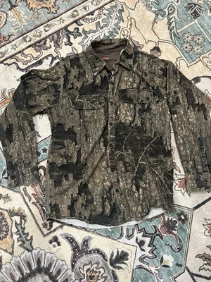 Magellan Outdoors Hunt Gear Size Medium Real Tree Timber Long Sleeve And Pants - Image 1 of 4