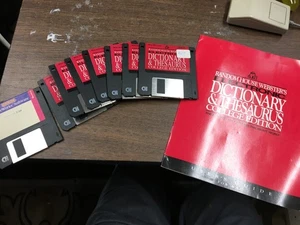 Vintage Macintosh software : Random House Dictionary /Thesaurus college edition - Picture 1 of 5
