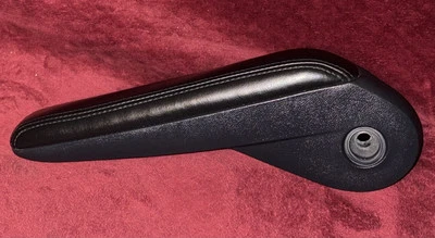 Dodge Caravan Town Country 2011-2020 OEM reposabrazos del pasajero delantero cuero negro Foto 1 de 4