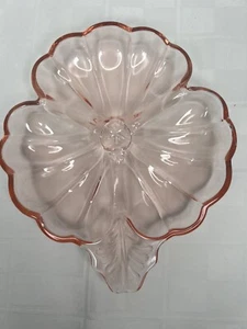 Pink Jeanette Depression Glass Divided Dish Candy Nut Clover Leaf Shape VTG - Picture 1 of 3
