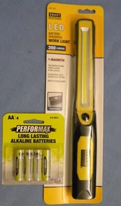 Work Light 300 Lumen Batteries INCLUDED Hang Hook &Magnetic by Smart Electrician - Picture 1 of 6