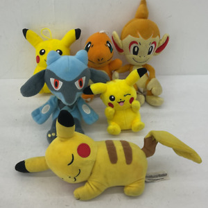 Nintendo Pokemon Pikachu Charmander Plush Stuffed Animal