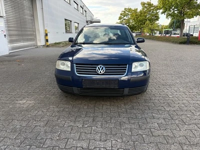 VW Passat Variant 2.0 - Bild 1 von 4