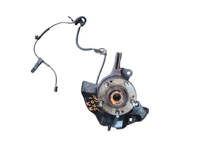 2008-2012 Kia Rondo Left Front Spindle Knuckle with Hub OEM 517151D100 - Image 1 of 4