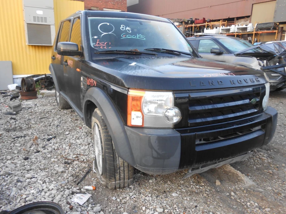 Used Front Center Interior Rear View Mirror fits: 2006 Land rover Lr3 manual dim - Image 1 of 4