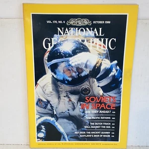 Vintage October 1986 National Geographic Magazine Soviets in Space Red Deer - Picture 1 of 12