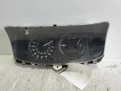 Grupo de velocímetro GMC Prizm 1998-1999 Foto 1 de 4