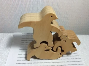 THREE PIECE WOOD ANIMAL FIGURINE New Make different poses with pieces - Picture 1 of 5