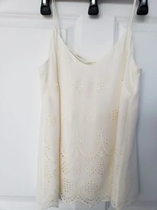 Vince Camuto Embroidered Eyelet Sleeveless Ivory Tank Top Size XS - Picture 1 of 8