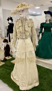 ANTIQUE EDWARDIAN 1910s Woman Ivory Satin Suit USA