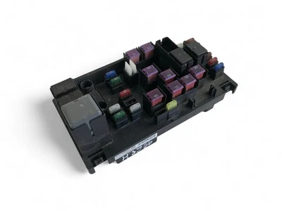 Scatola fusibili Subaru Forester SH 82241SC020 32048466 - Immagine 1 di 4