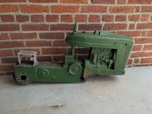 Eska Farmall Large M Pedal Tractor Casting - Picture 1 of 5